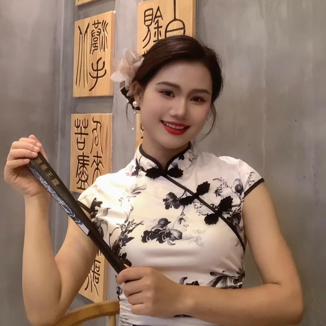 小芳有点方
