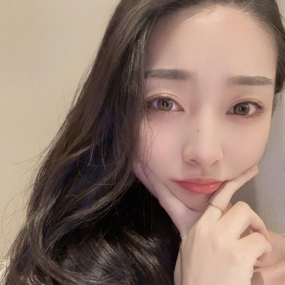二老板小栗子