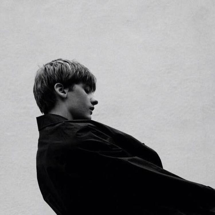 不过是风大了点。