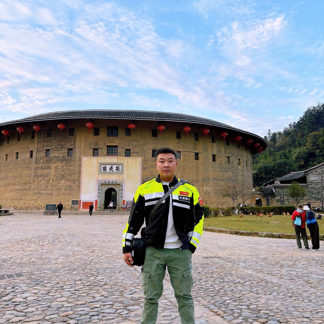 方城鸿雁国际旅行社