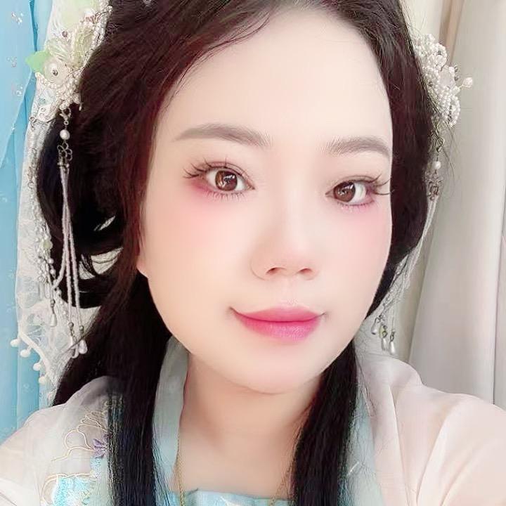 梅梅😀