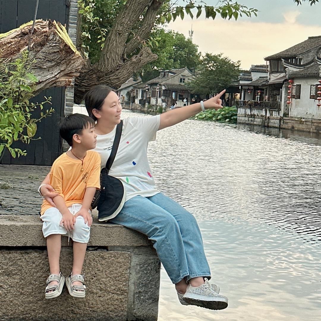 Mrs柏（鲍徐百味烤鱼.烧烤）