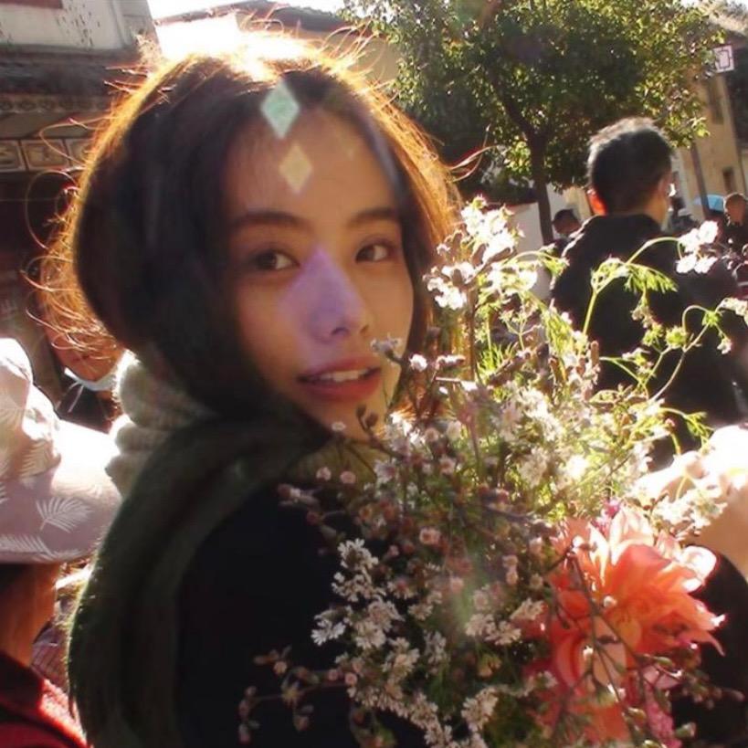 -信里夹着枫叶_