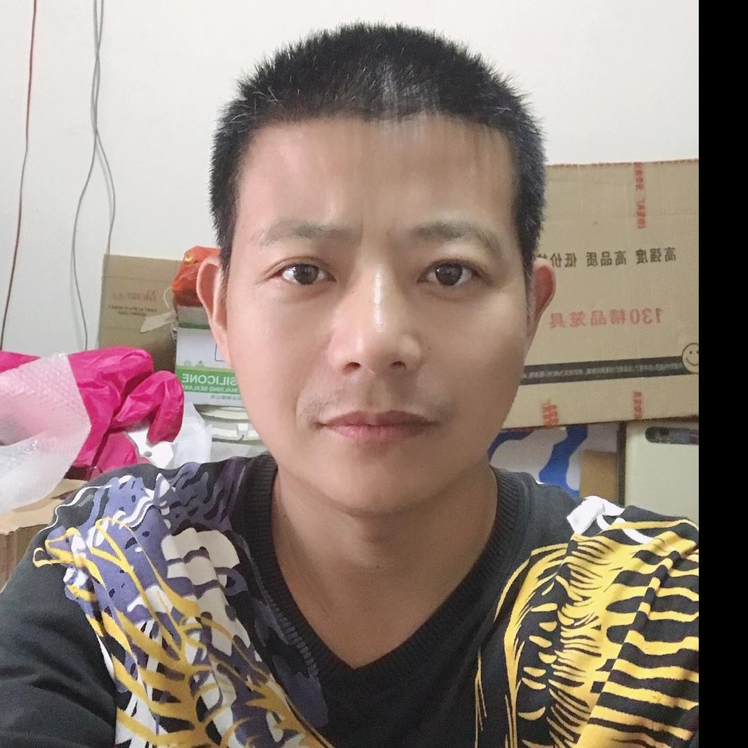 云南蓝天霓虹灯加工厂蒋先生