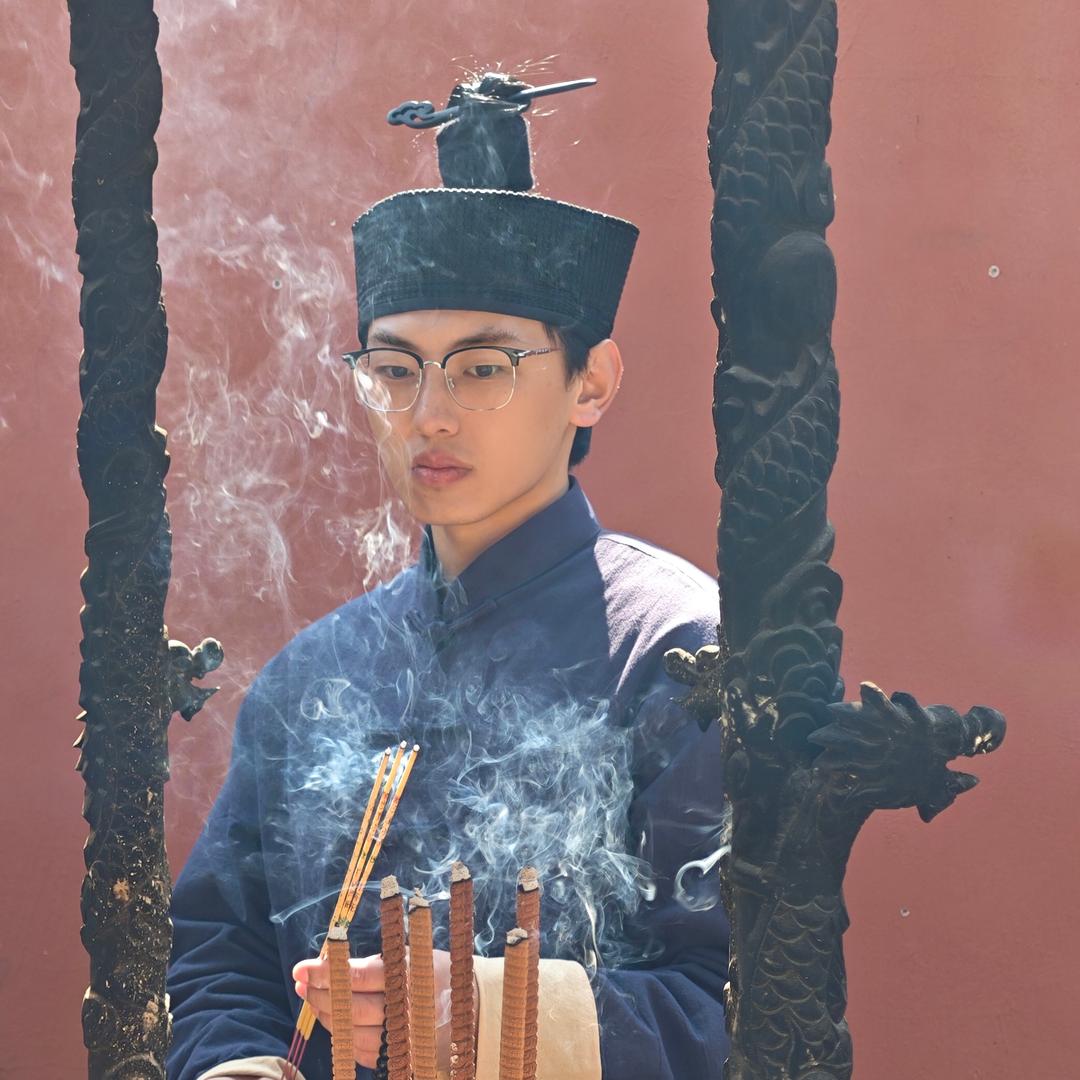 小道知闲