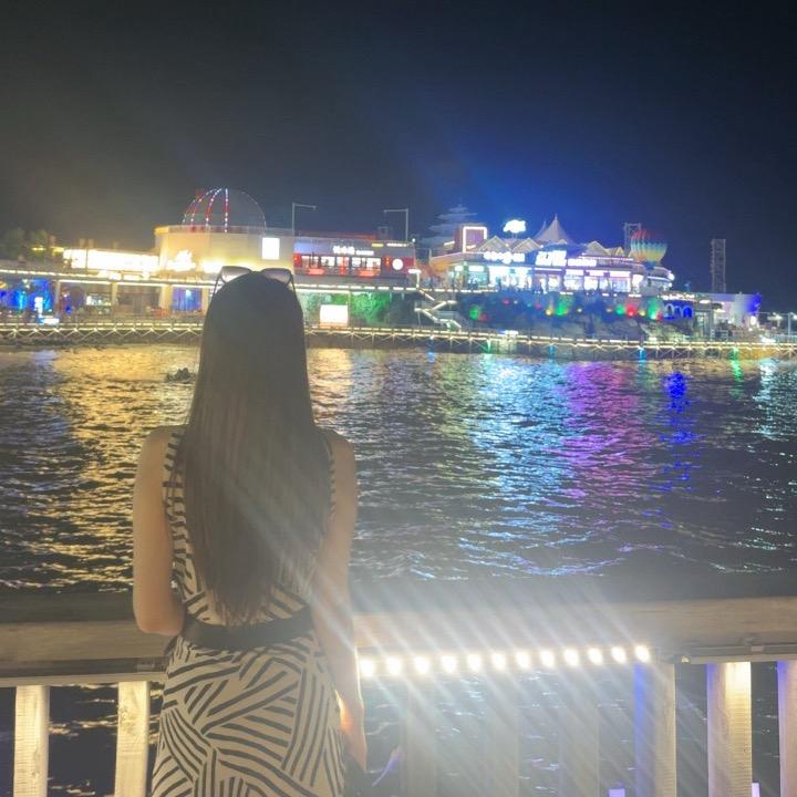 @Miss👨‍👩‍👧‍👦赵