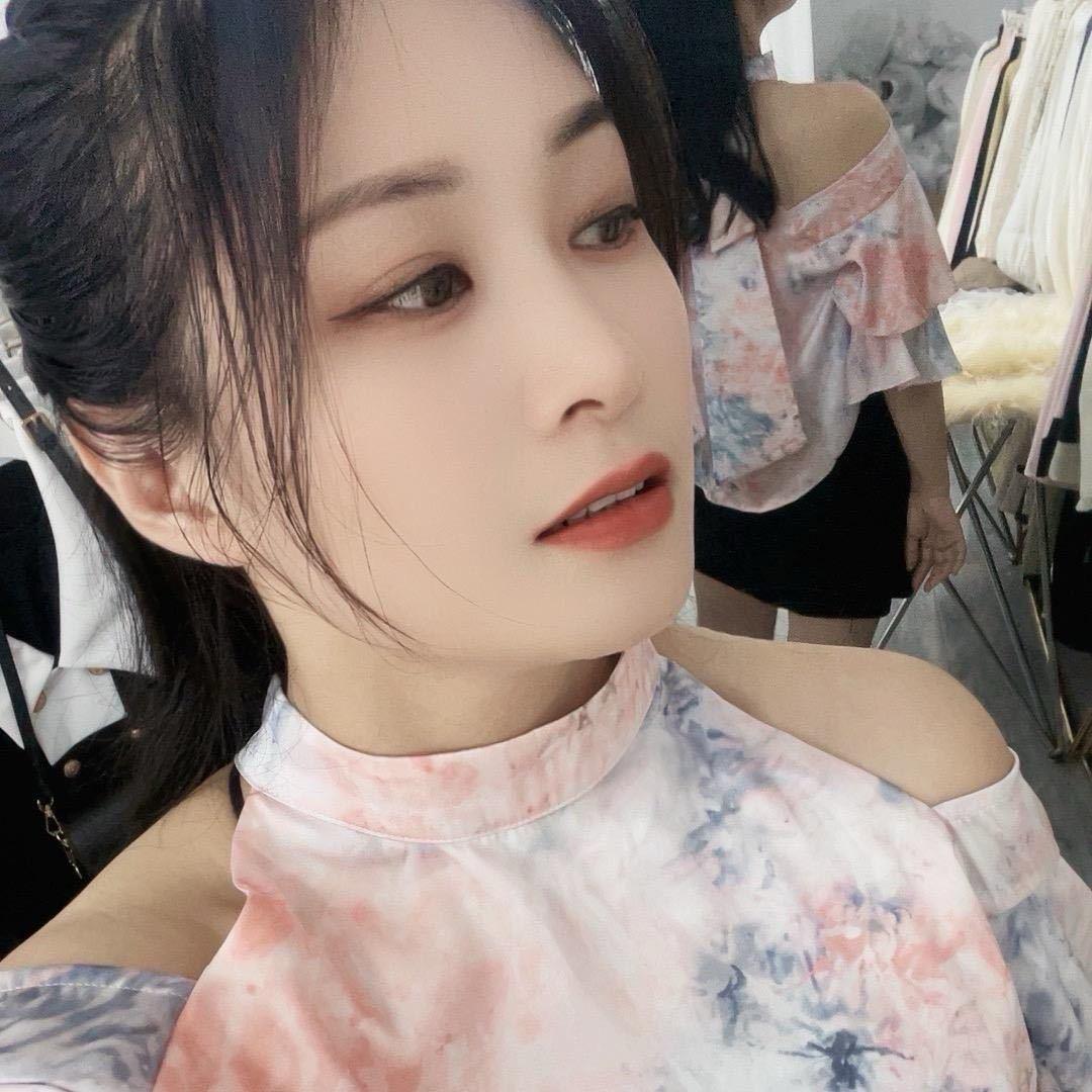 丽丽家大牌女装甄选1店