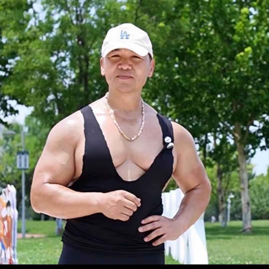 潘老师专注中老年运动