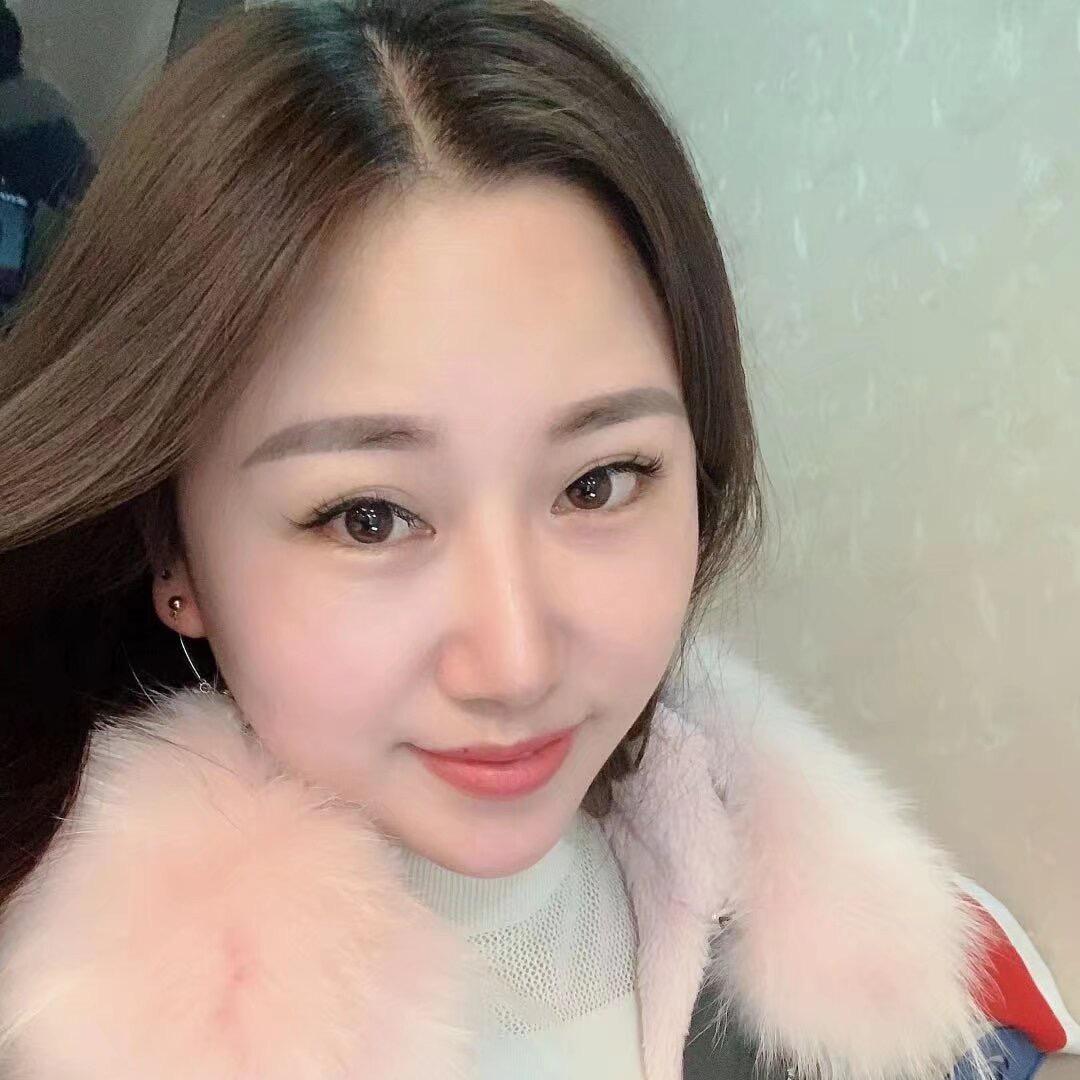 四季丰收小姐姐