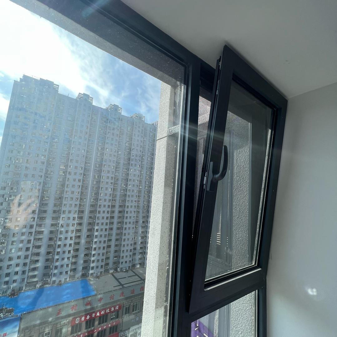 太原纱窗内倒五金配件