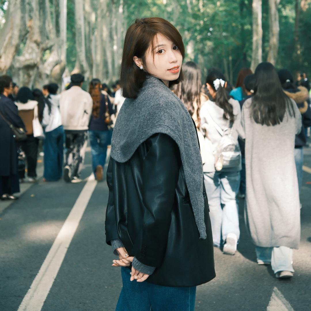 主持| 金金（愉声）