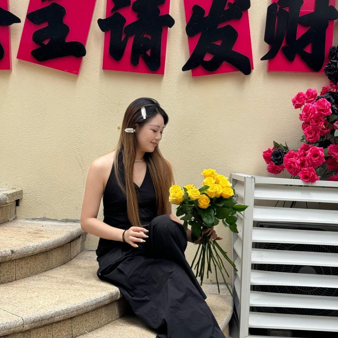 达川区花予鲜花店霞儿