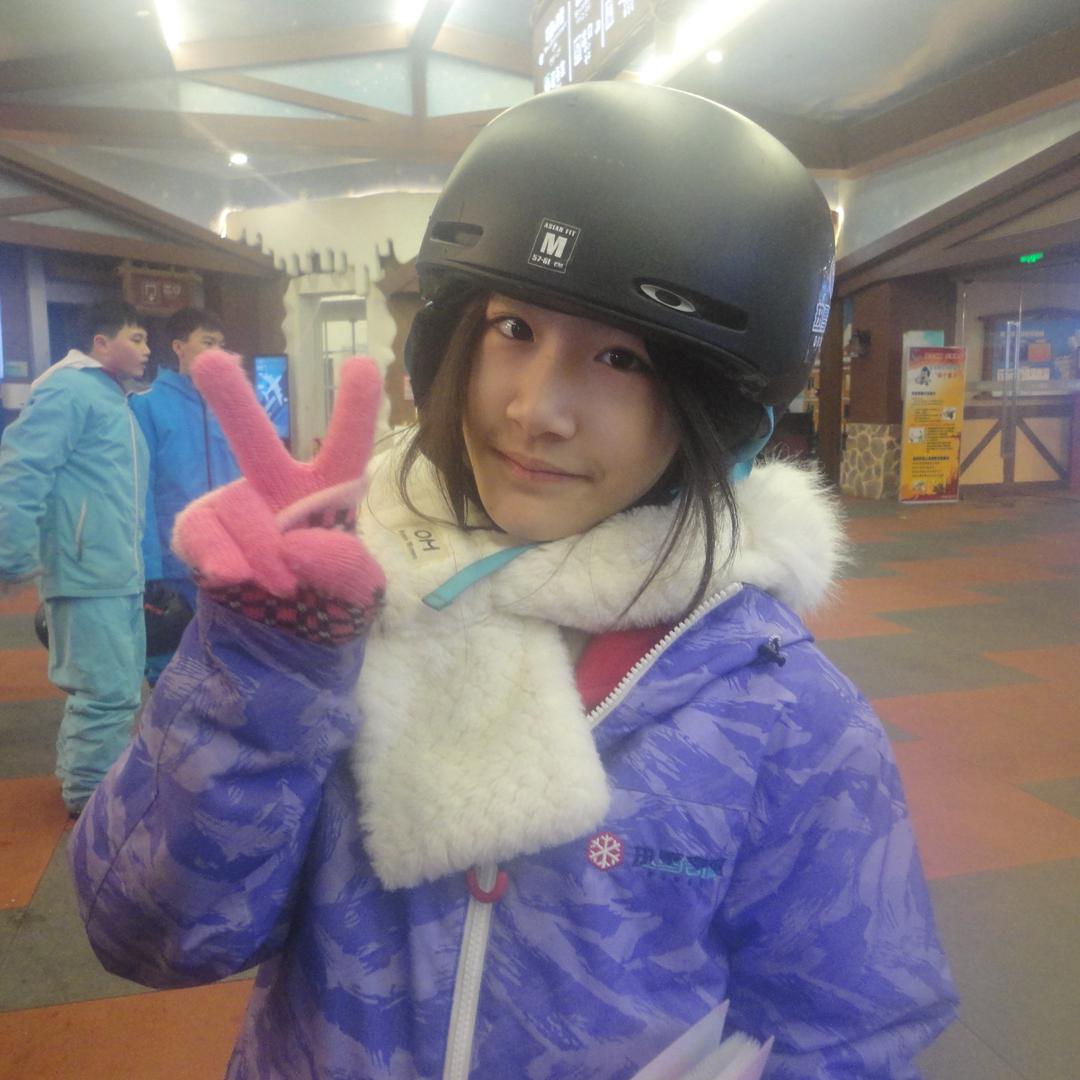 姜椰ye（1000粉发福利版）