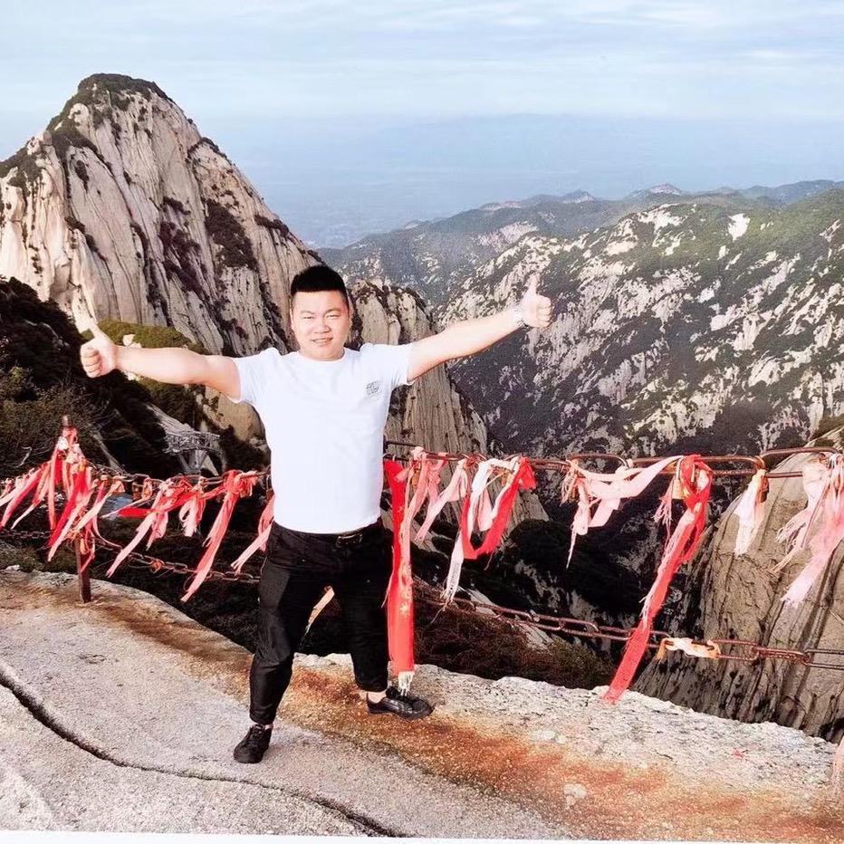 广元宏骏二手车