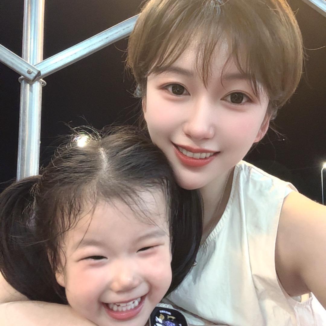 @是然然呢.