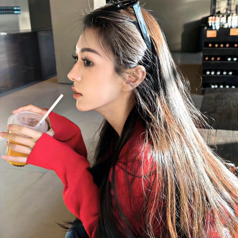 L.🎀