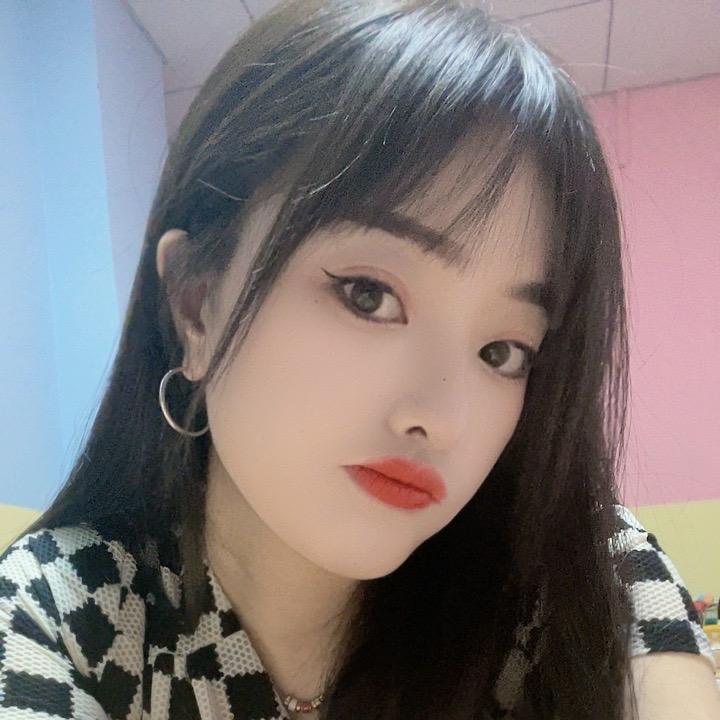 玥妮儿