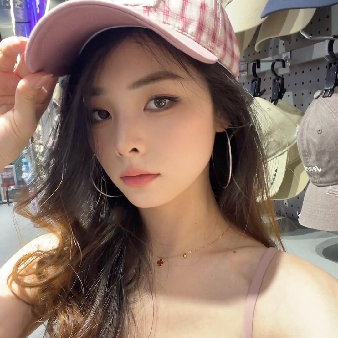 小敏向钱（前）看💰的头像