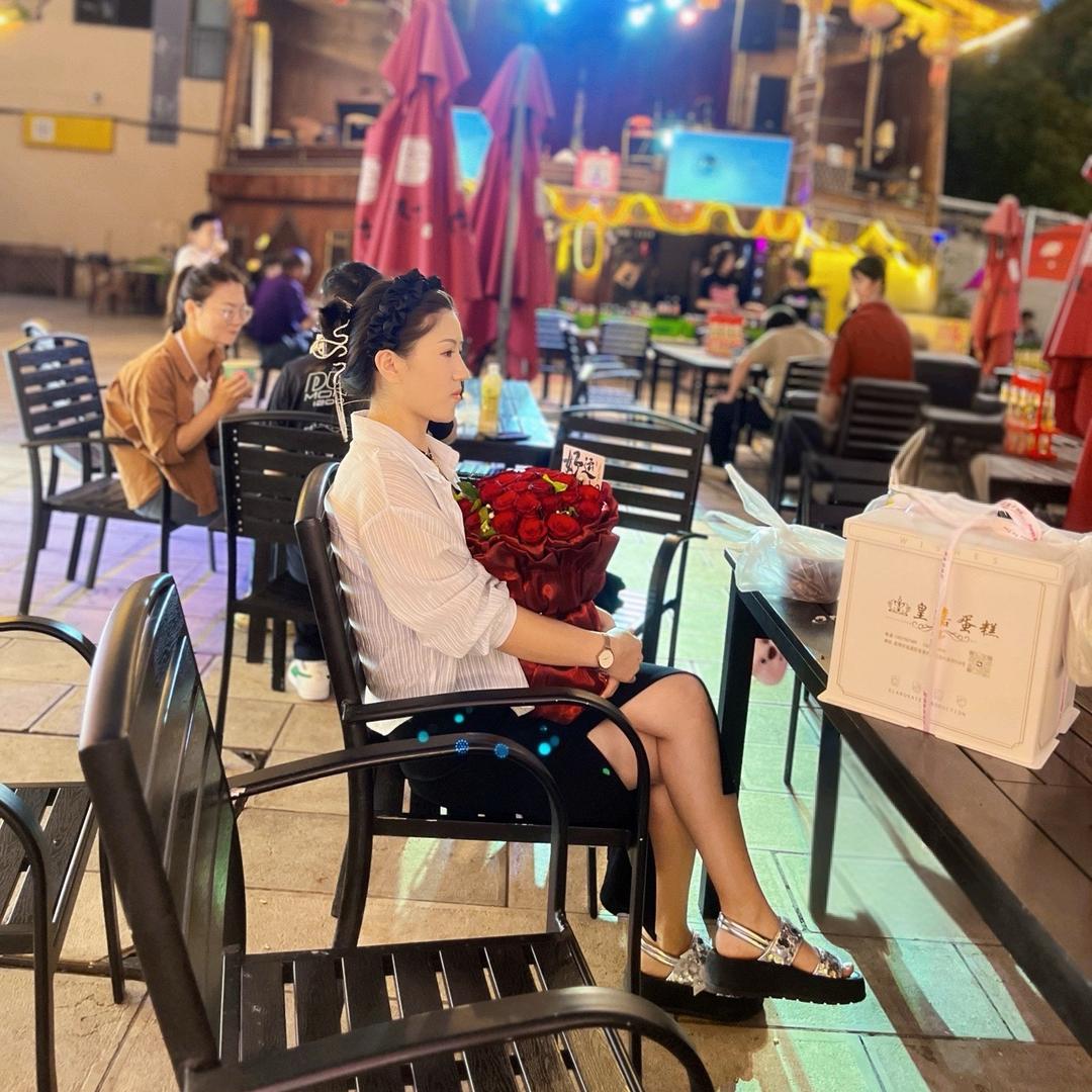偏偏喜欢李👉