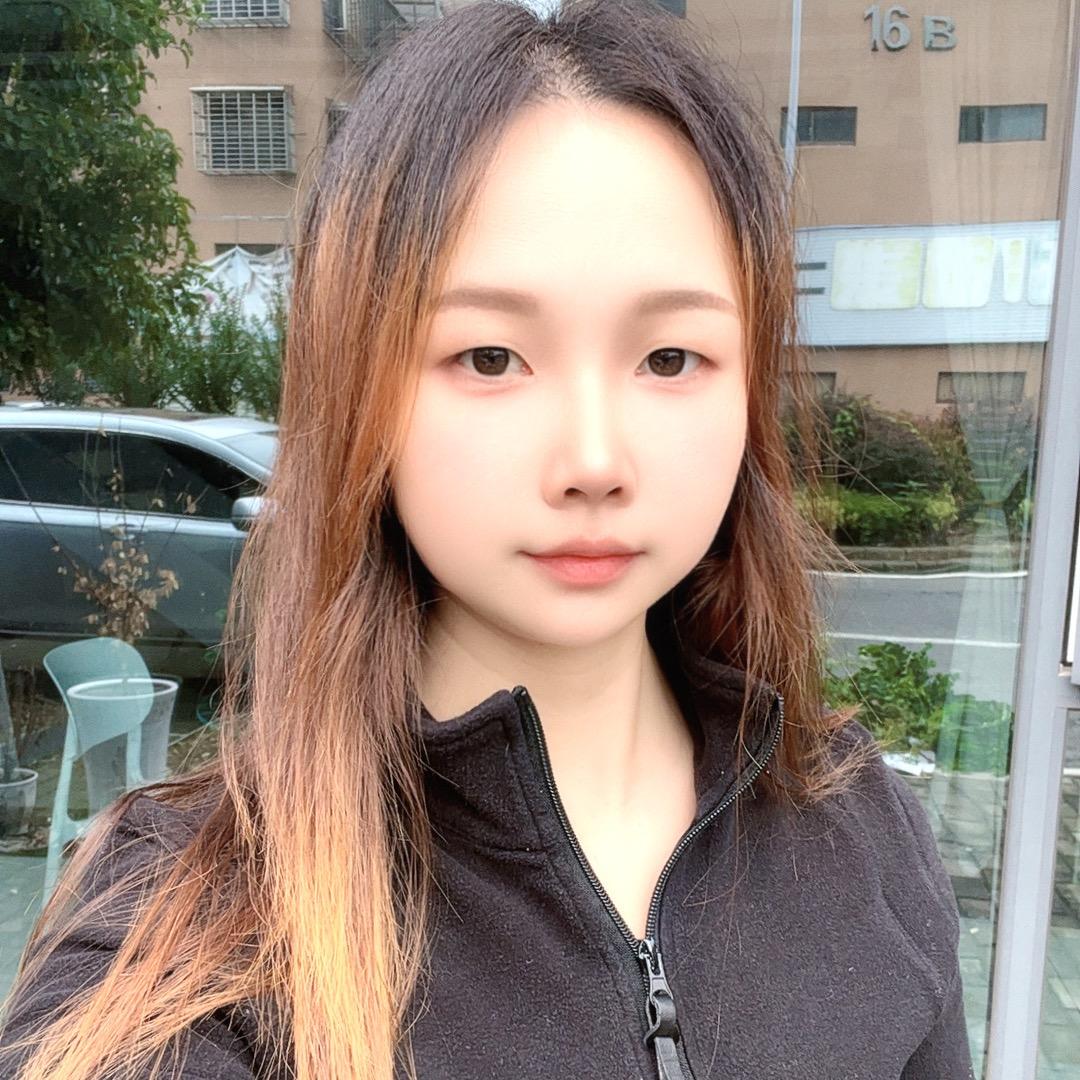 湖北的门窗小姐姐