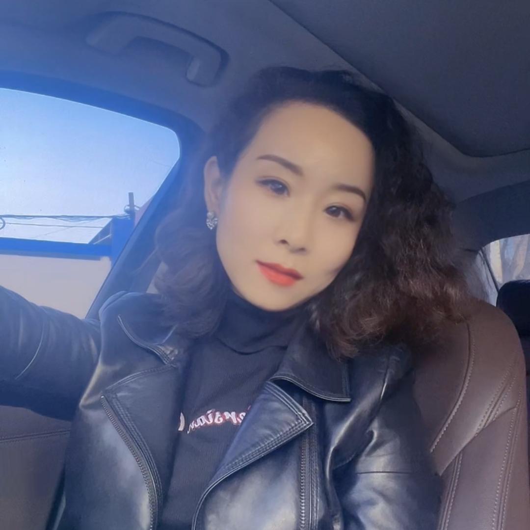 兴平妖精姐—慕思寝具.芝华仕沙发