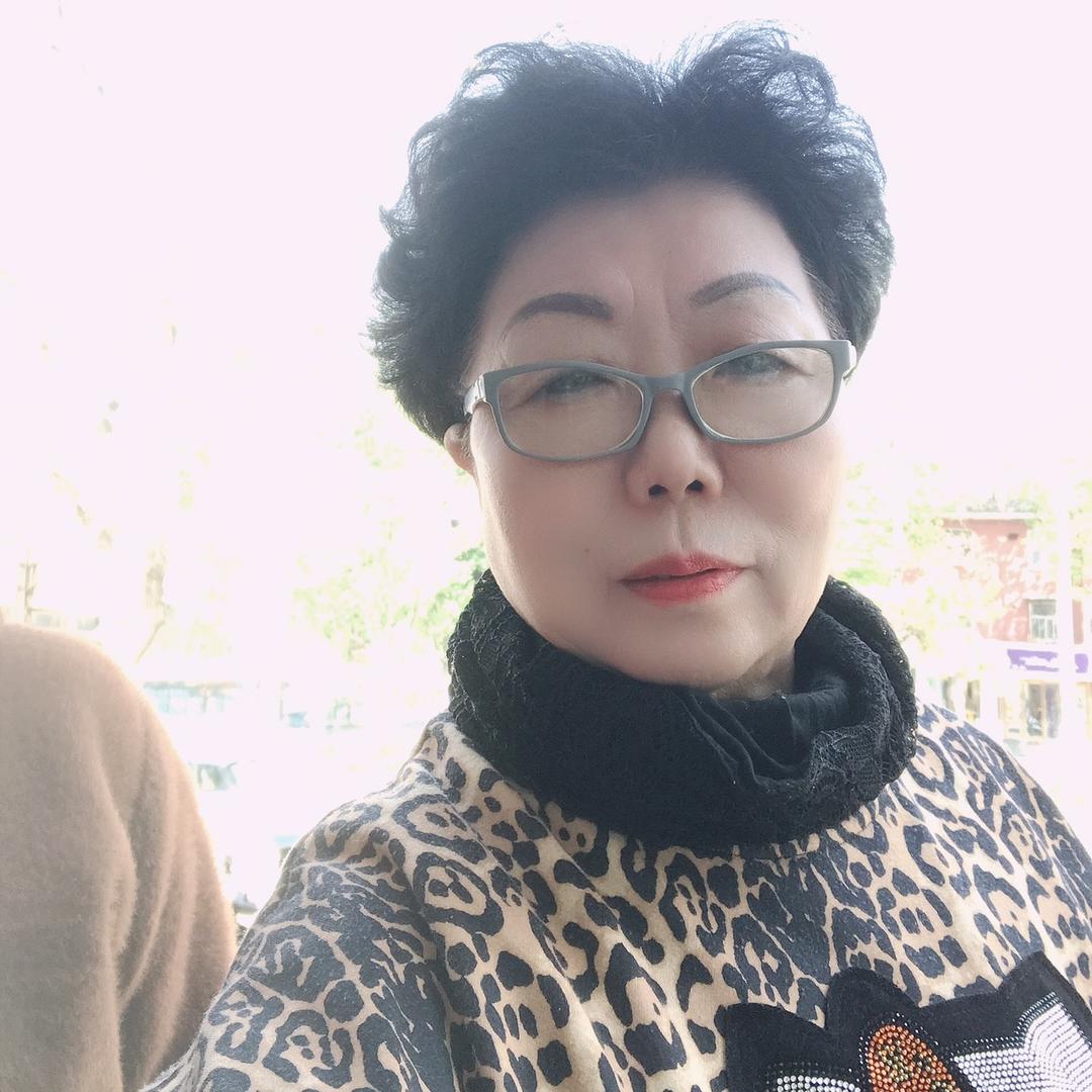 贵丽坊服装店