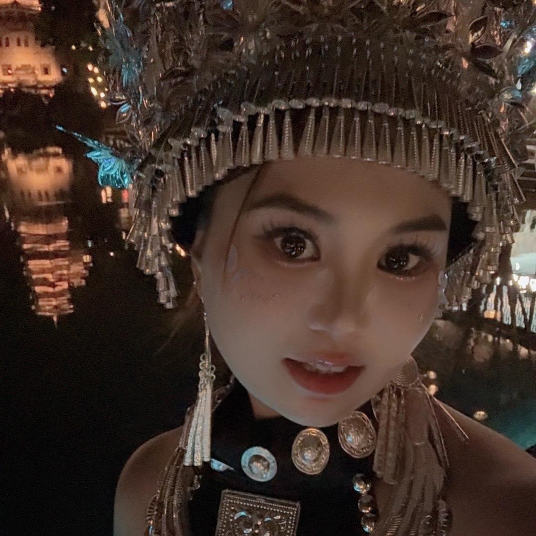 隆林梵美门窗星月神安全防盗门