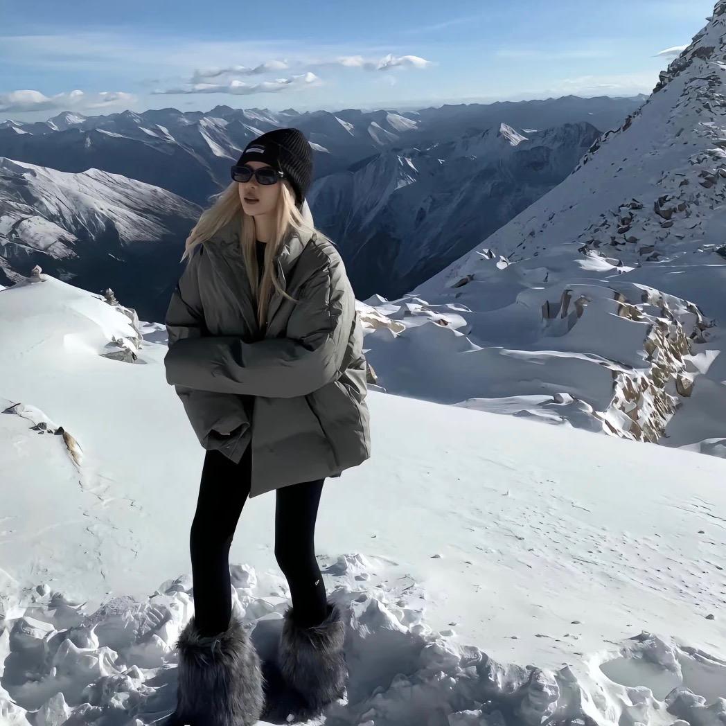 60岁没牙老太太