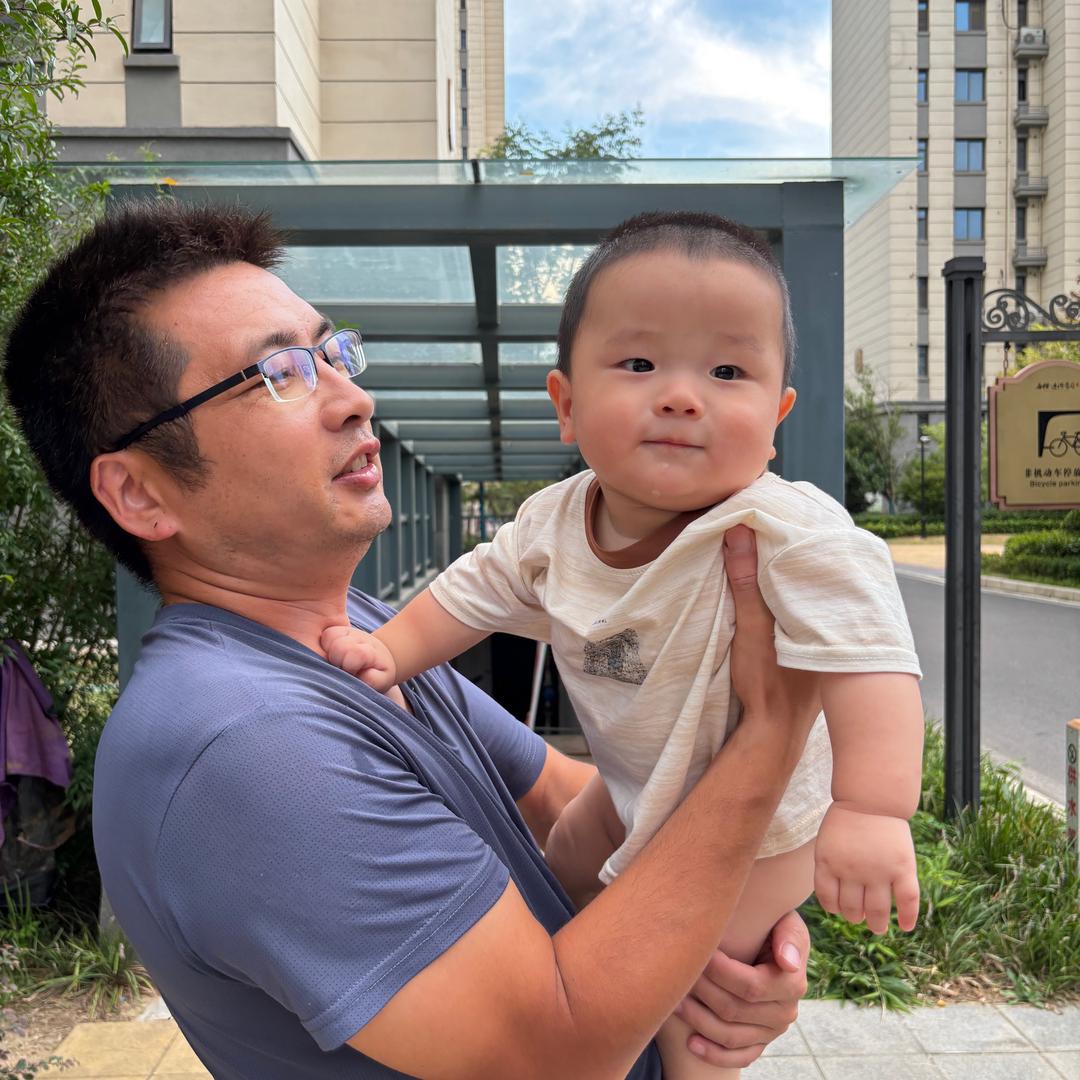 一一麻麻带娃记🤱