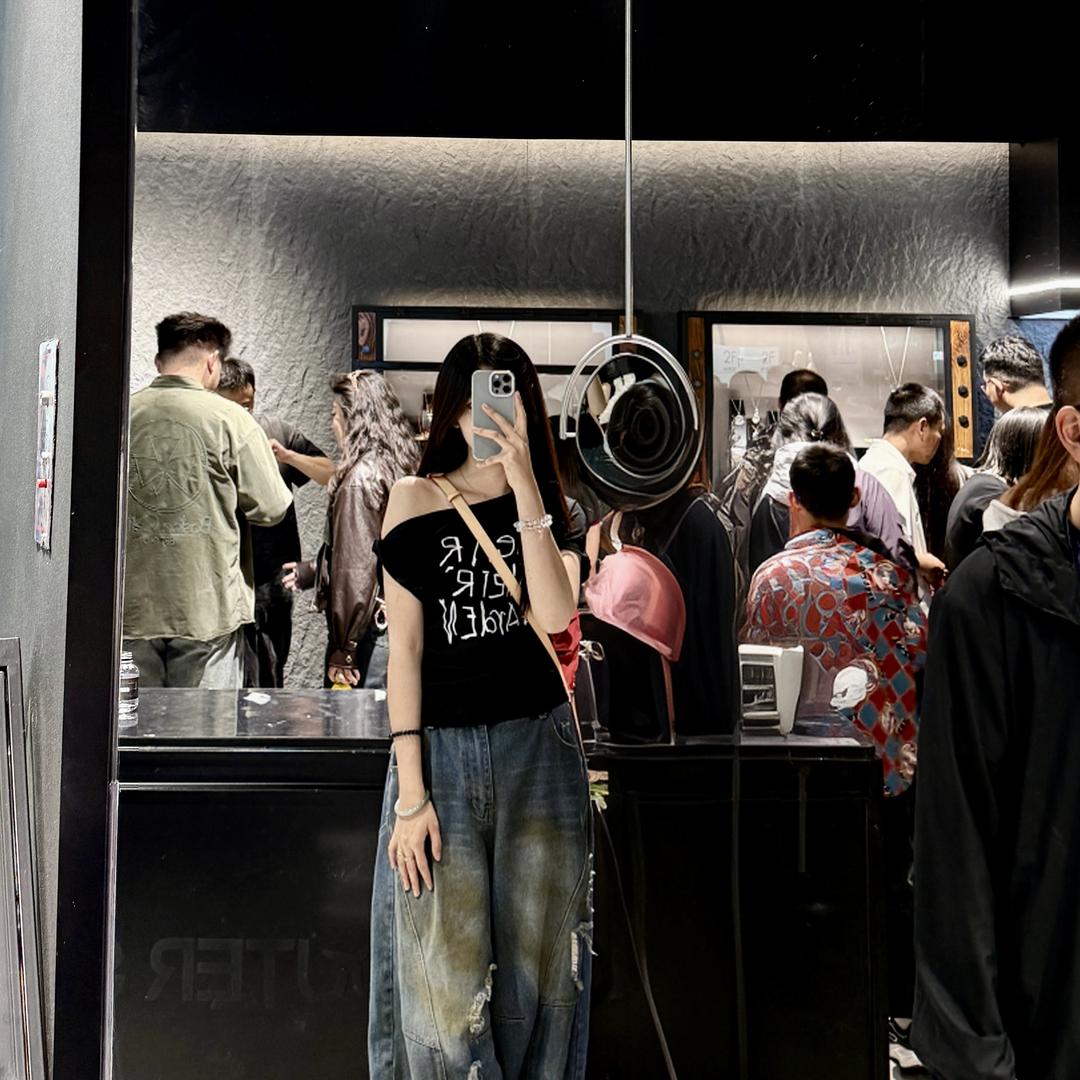 东胜彩虹家女装