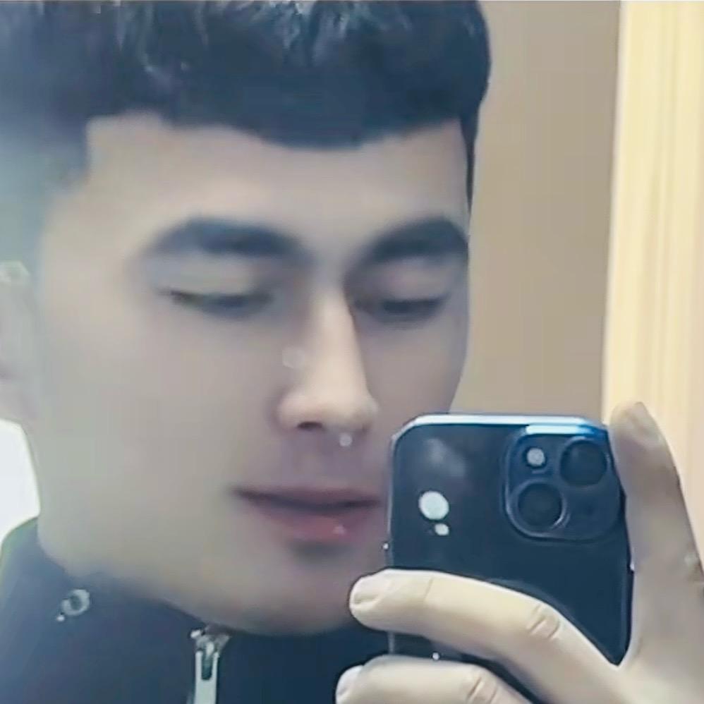艾力亚尔