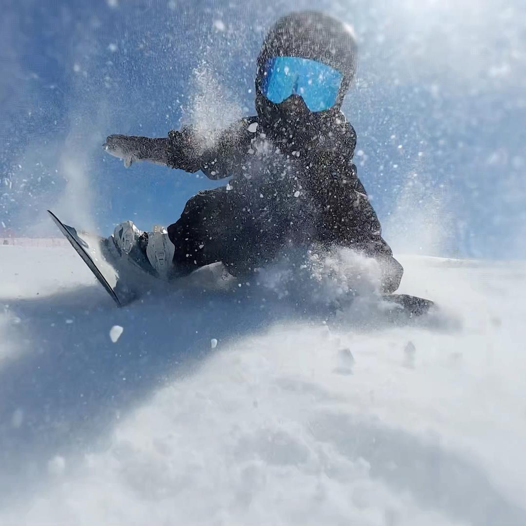 丁丁同学（禾木旅拍 滑雪跟拍）