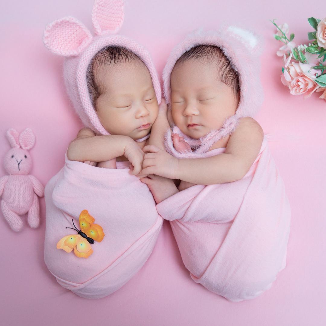 雯雯涵涵(双胞胎)