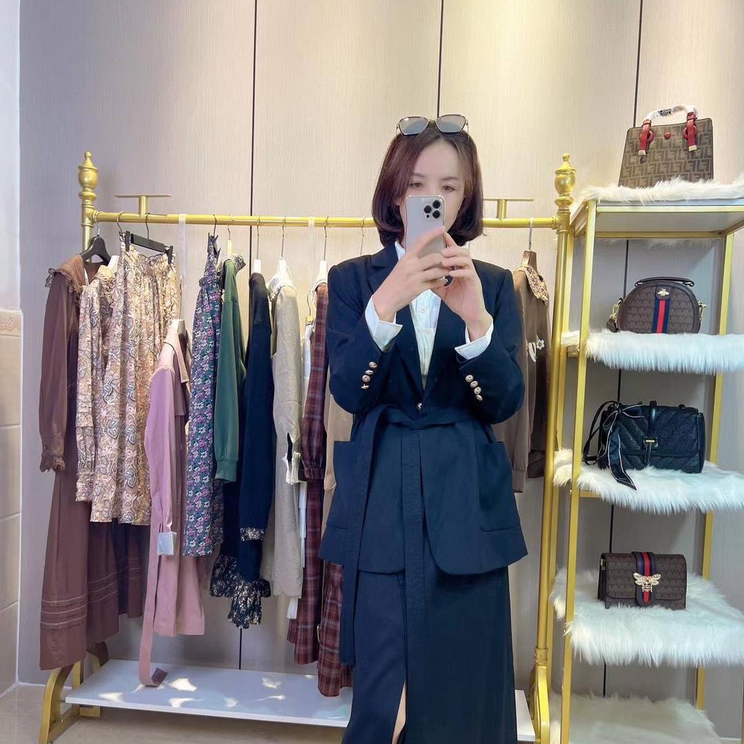 英嘉服饰优选