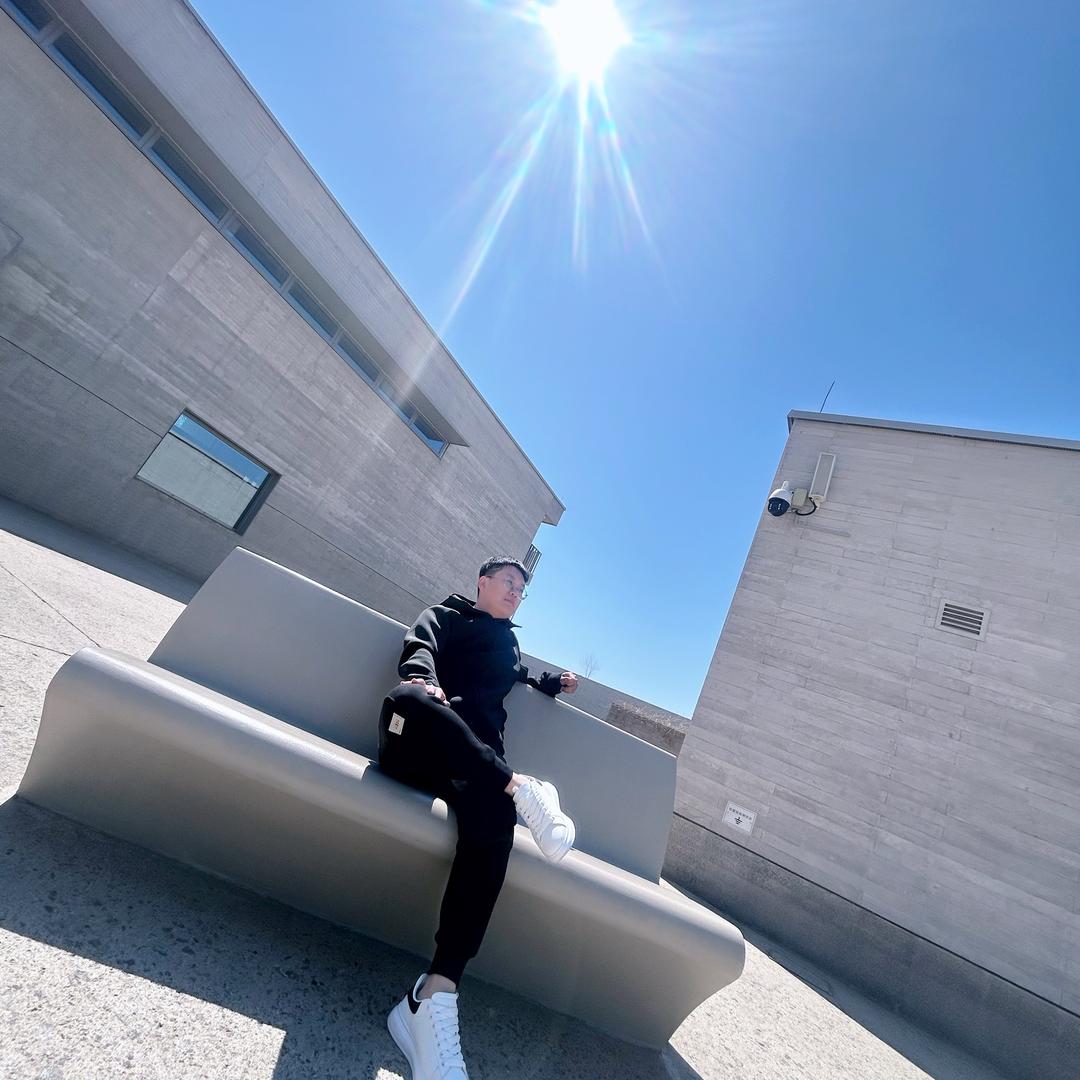 秦皇岛的男人(红旗车队)