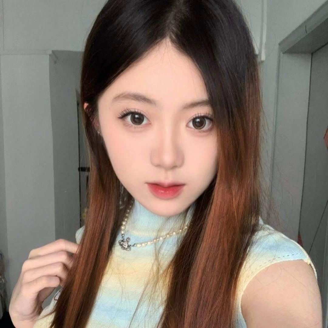 徐佳佳