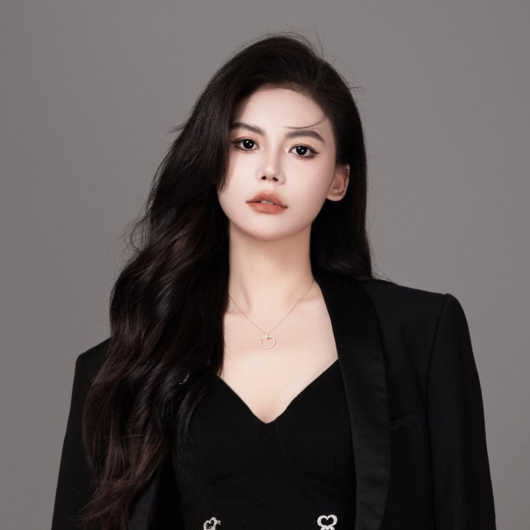 罗拉密码-钱大小姐