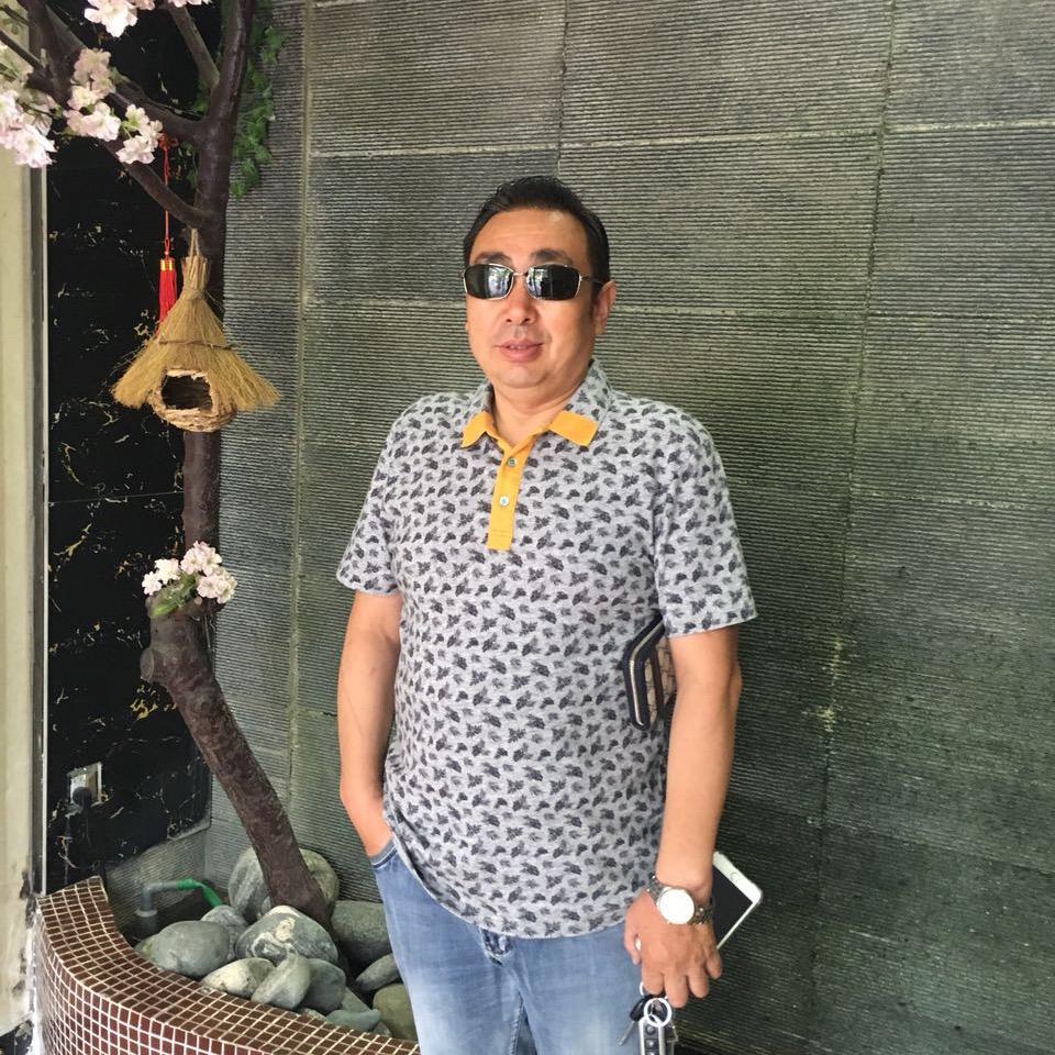 贸易街娇兰佳人（原志斌日化）