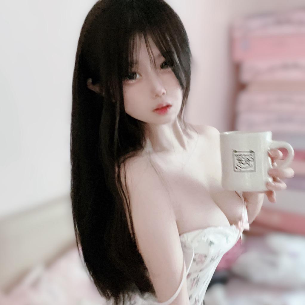 小粉嘟嘟