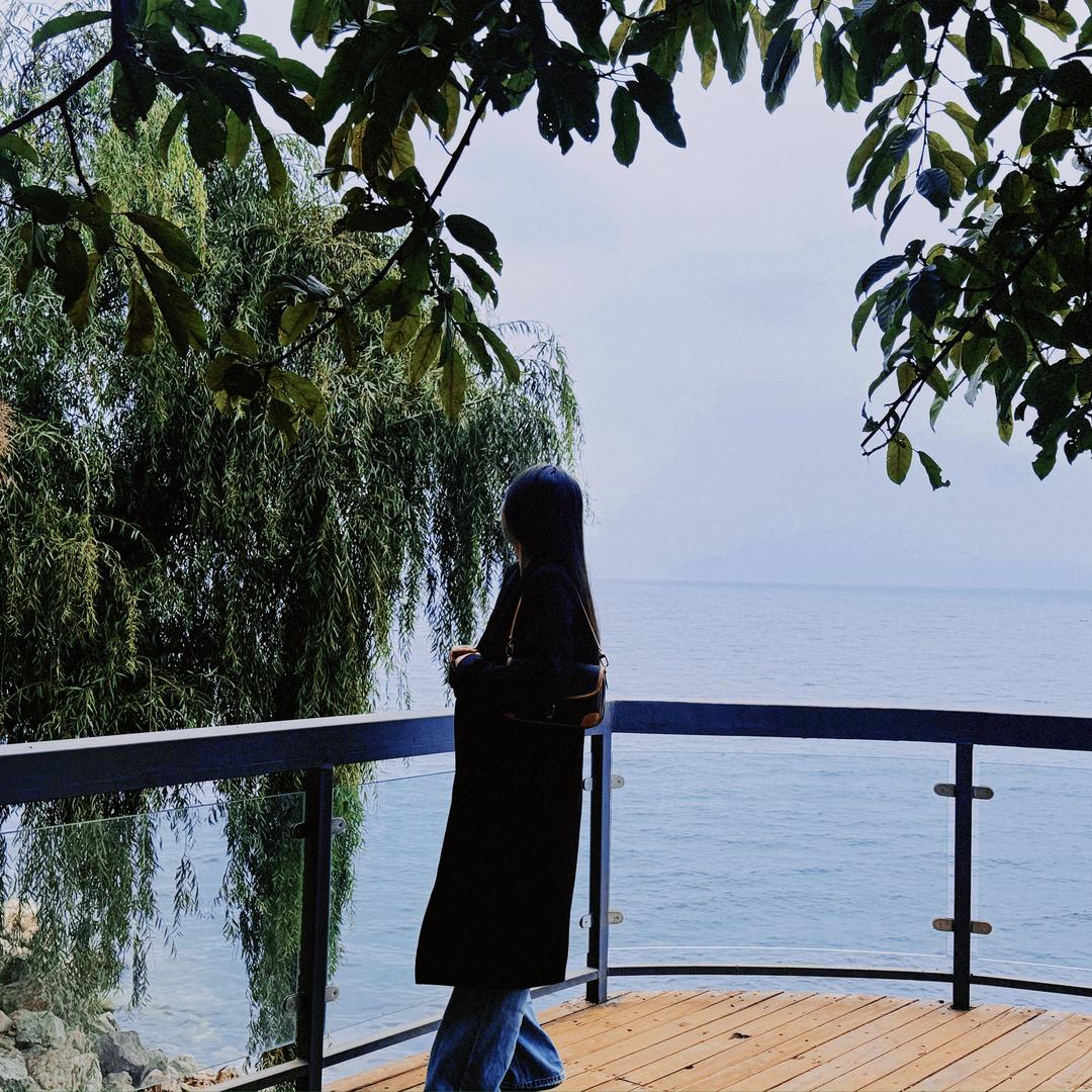 是卖房的方云呀