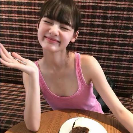 月野桃奈