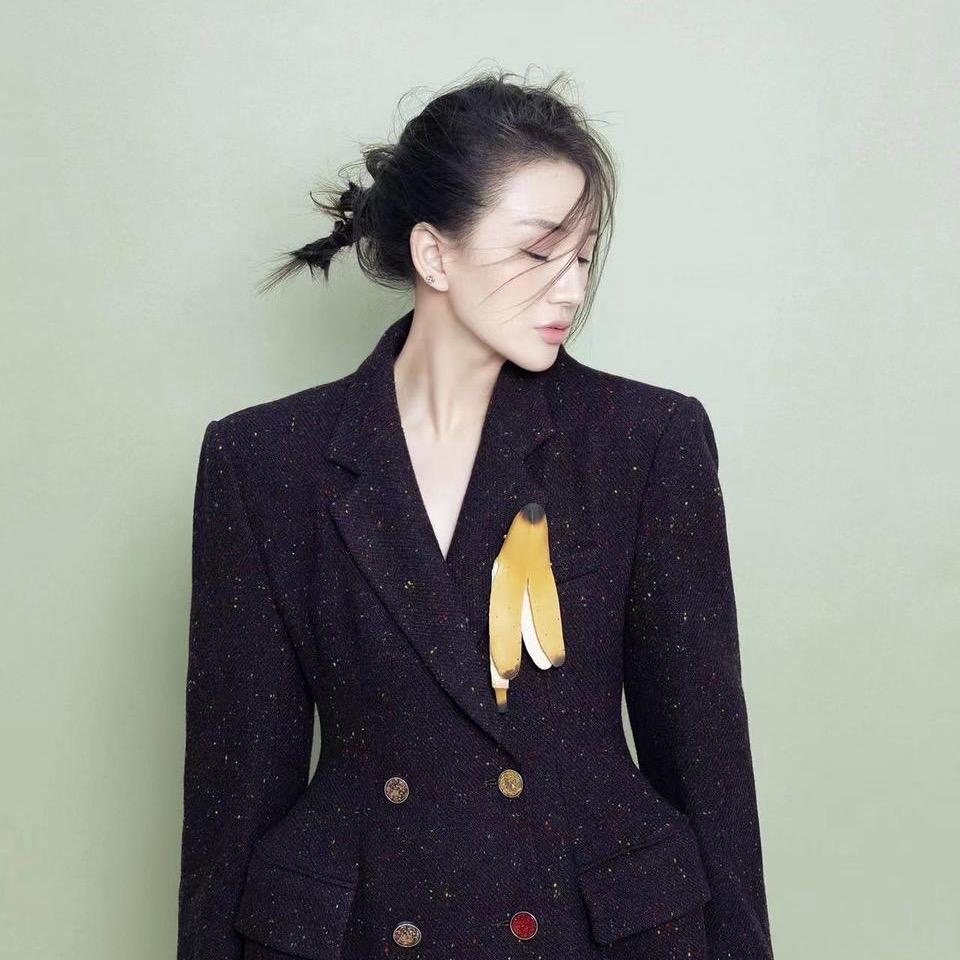 洛哥（穿搭图鉴）