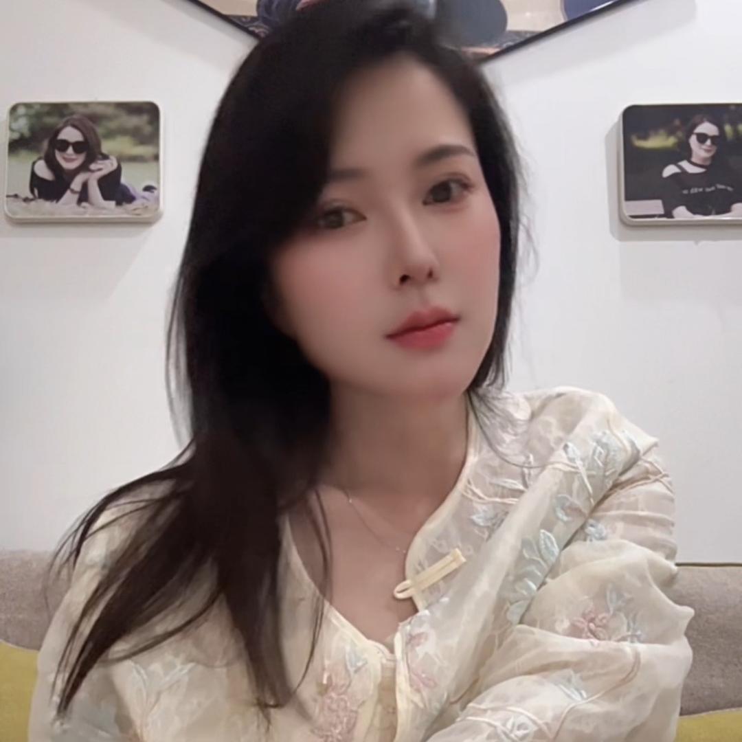 电力小姐姐（不要连赞）