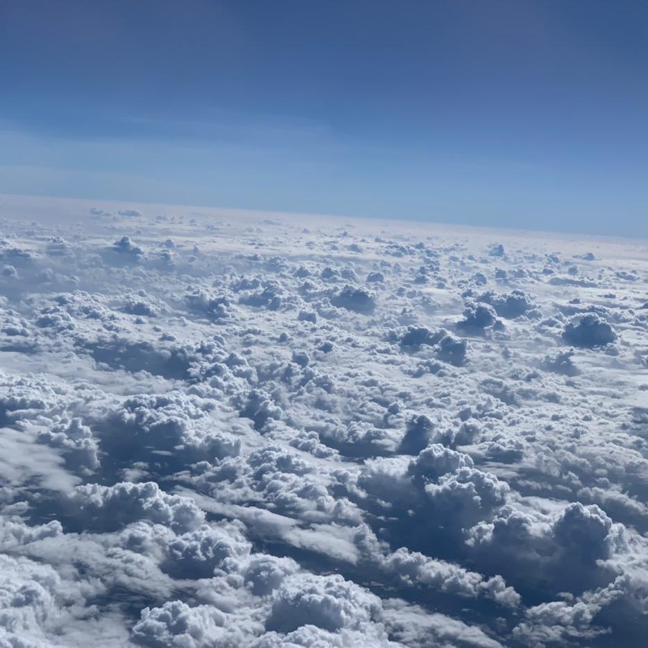 小范和虹虹爱旅行啊