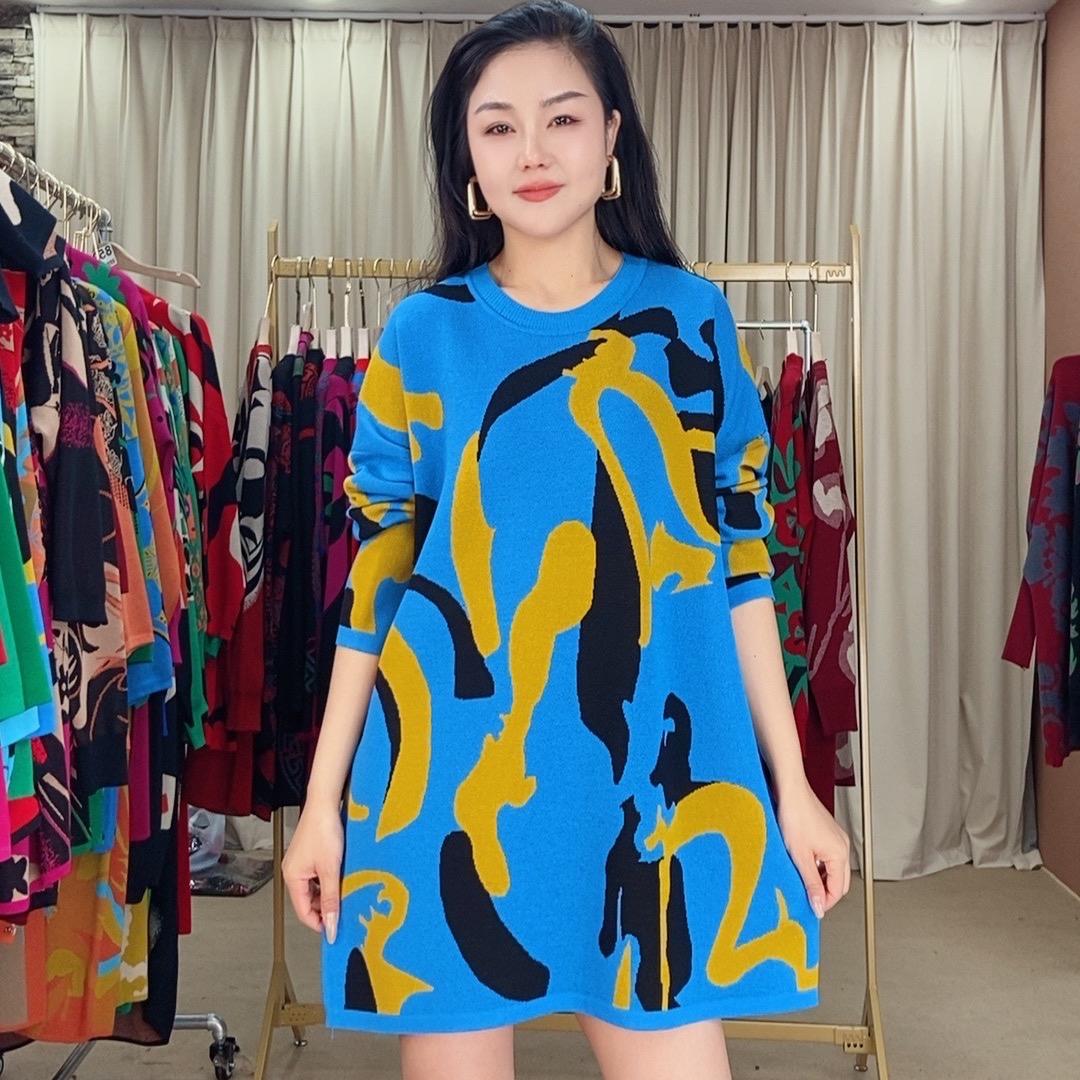 涵秋服饰