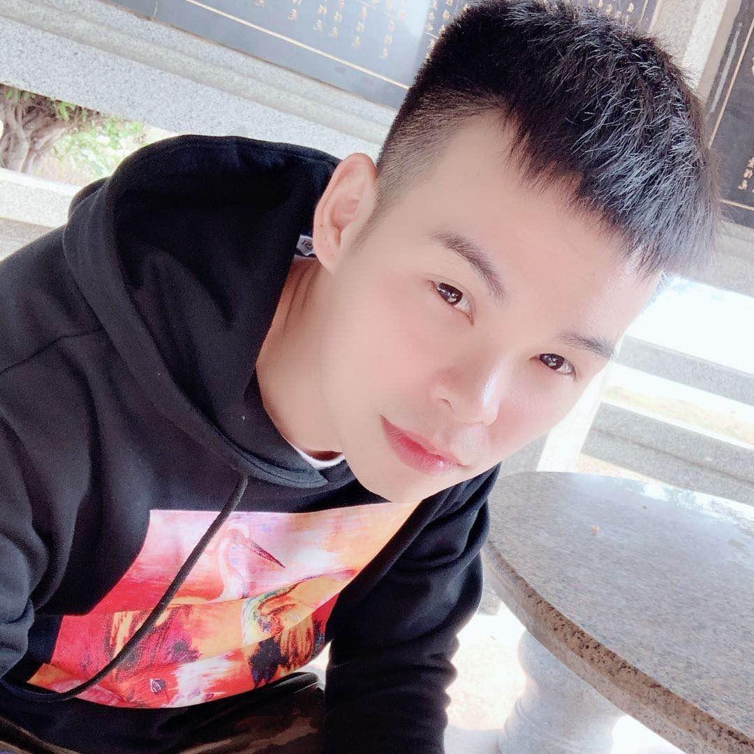 阿标南油女装