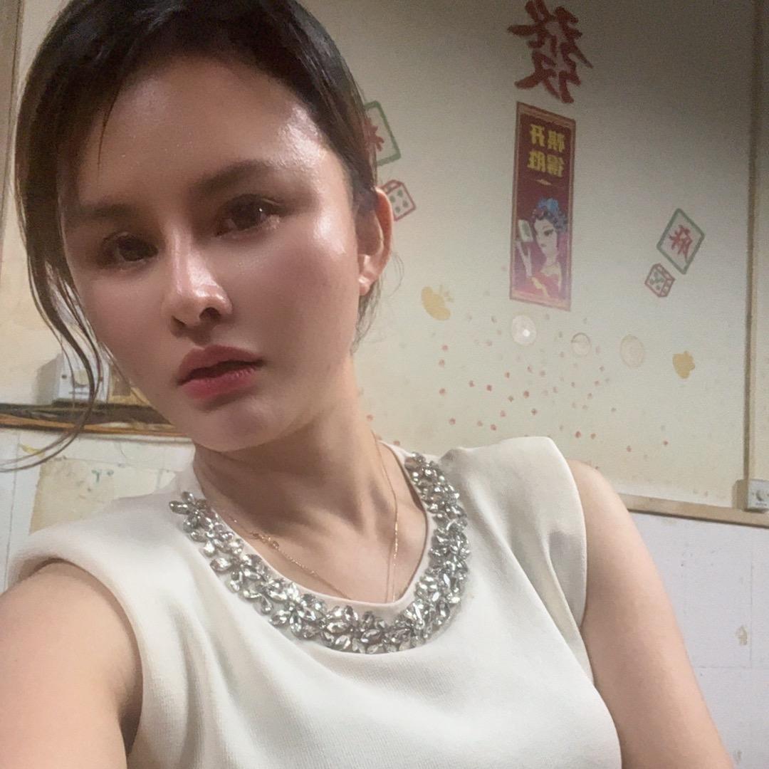 性感女性