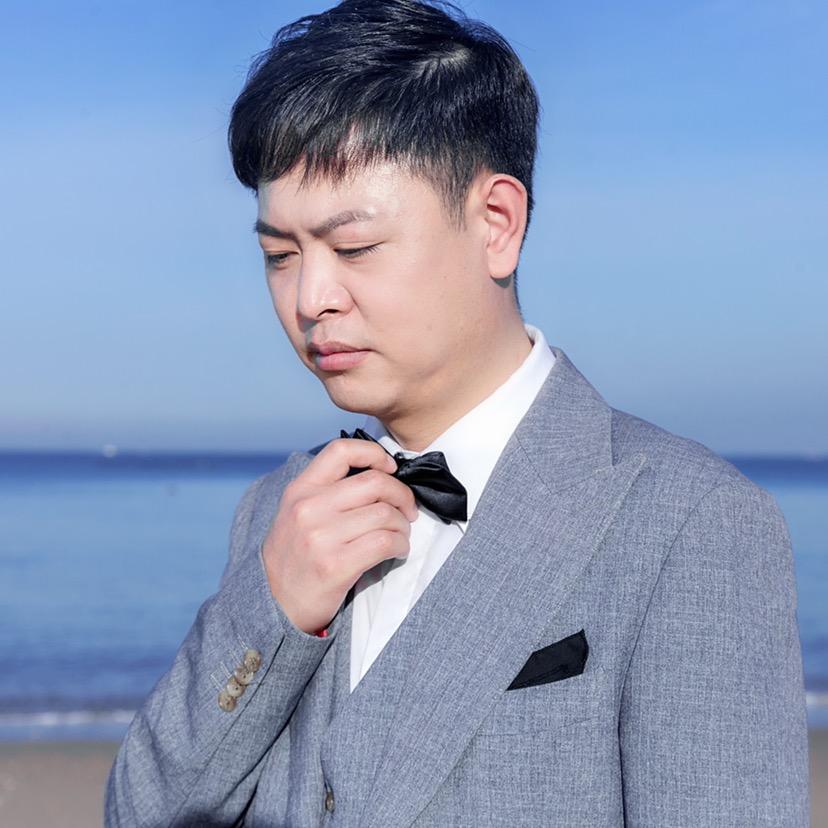 大连设计师 小桔