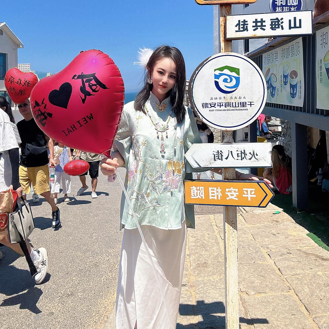 张阿张.