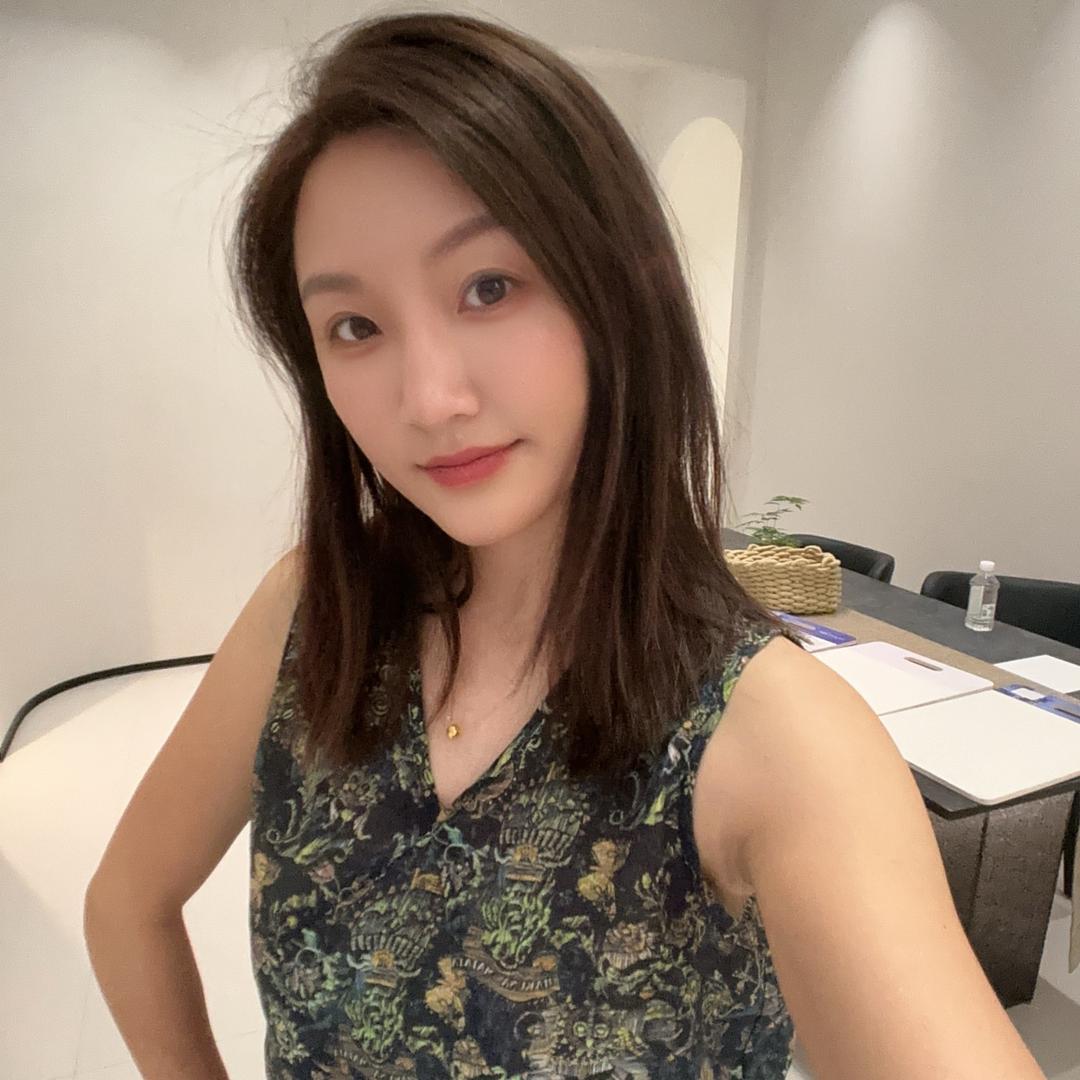李小姐🍒
